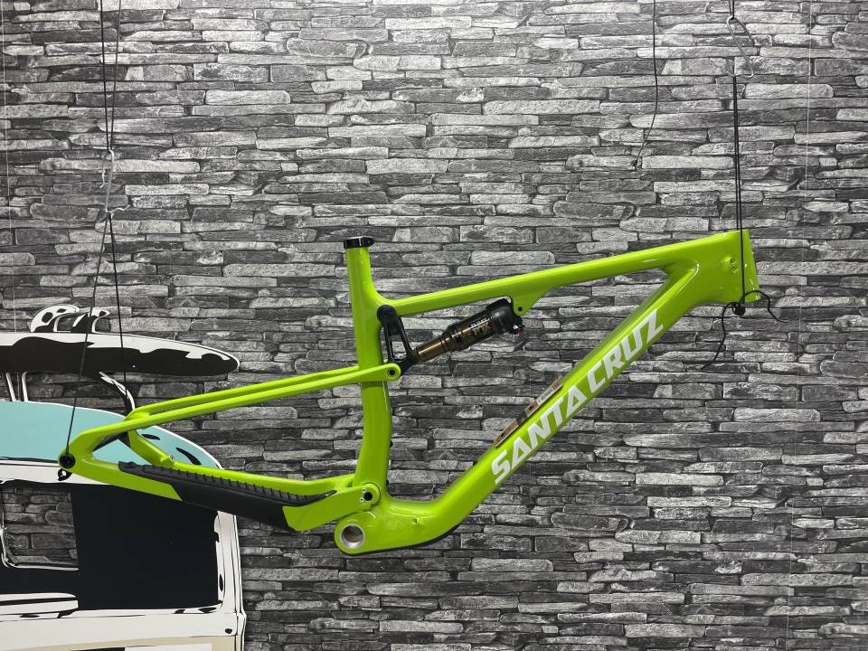 Santa Cruz Blur TR Frameset Gr. L L gloss spring green kaufen in St. Gallen Velomarkt